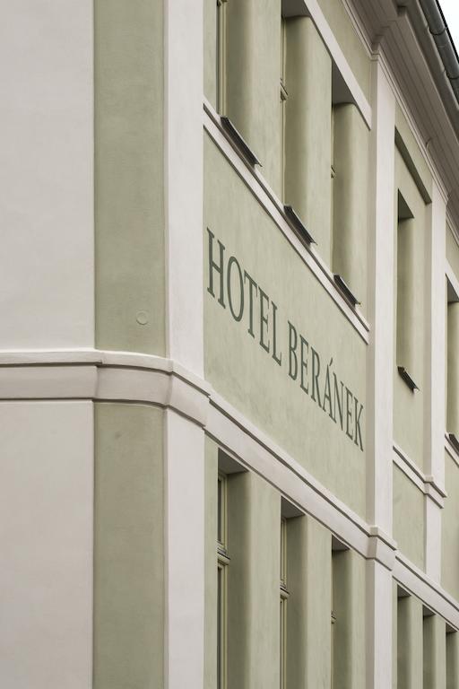 Hotel Beranek Blatna Ngoại thất bức ảnh