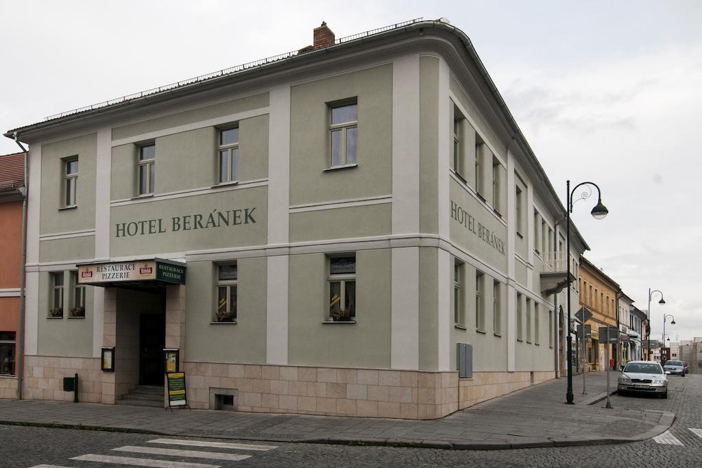 Hotel Beranek Blatna Ngoại thất bức ảnh