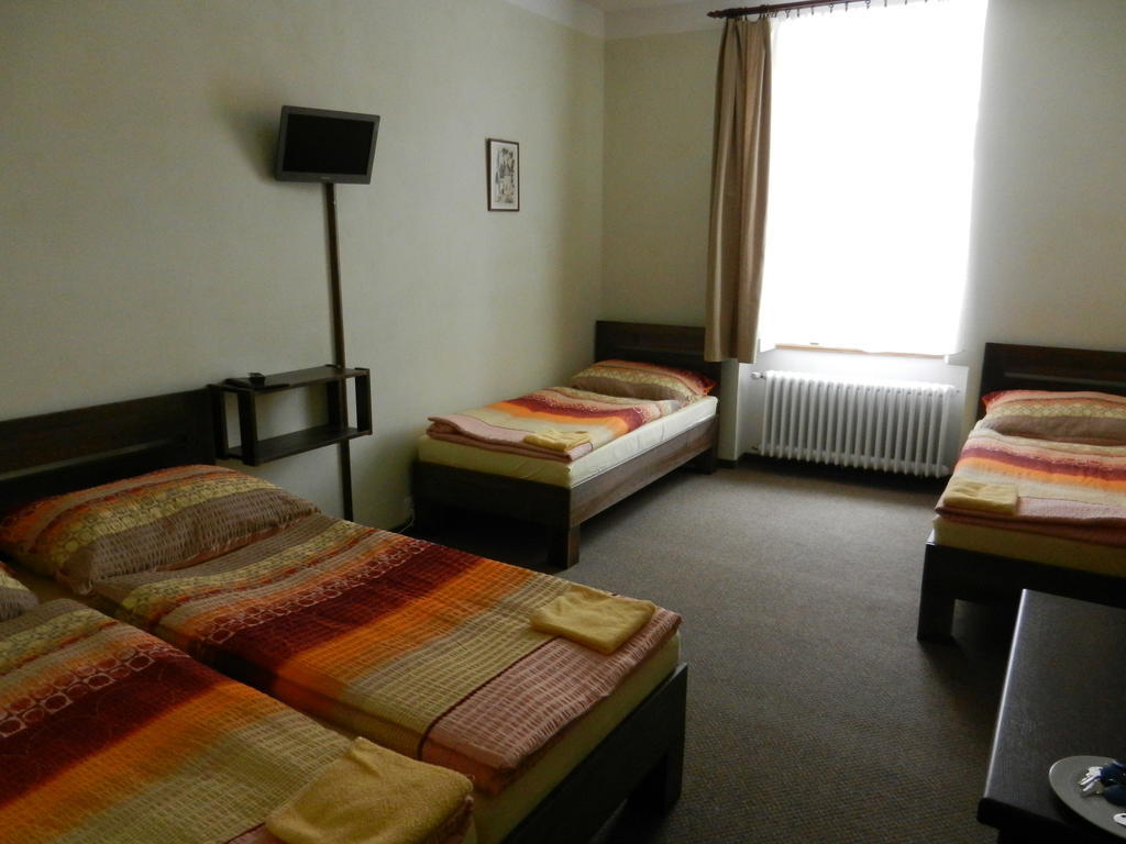 Hotel Beranek Blatna Ngoại thất bức ảnh